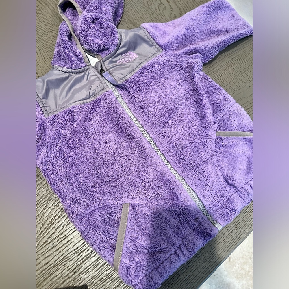 Girls North Face jacket.